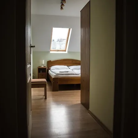 Vendégház Trófea - étterem és 3*