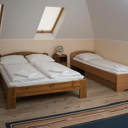 Trófea - étterem és 3* Szálka