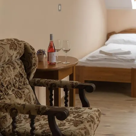 Trófea - étterem és 3* Szálka